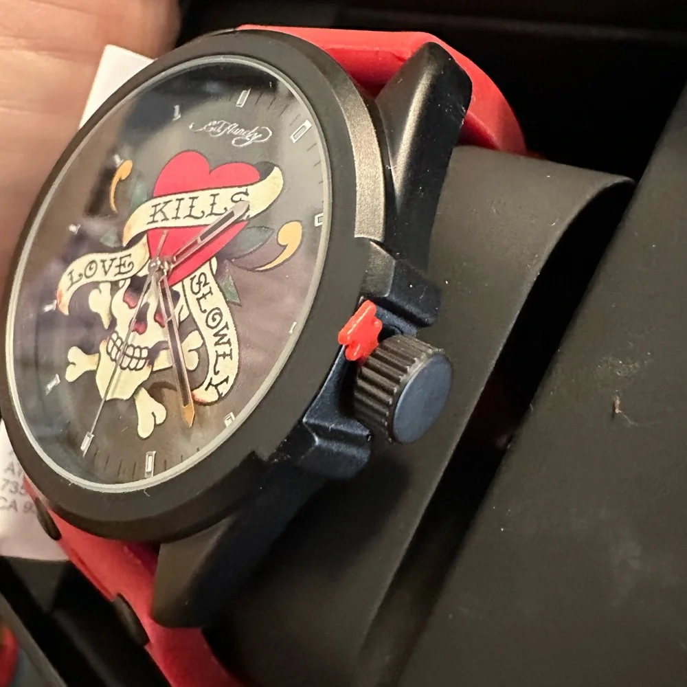 EdHardy skull watch. Men’s but unisex new in box